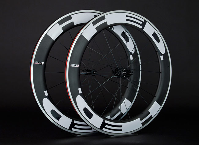 For 25 years, Hed has been at the cutting edge of wheelmaking. This tradition continues with the Jet 7 set.